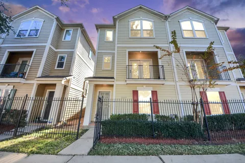 1117 Palmer Street
