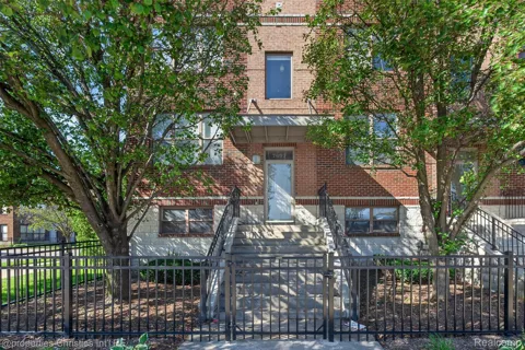 7697 Woodward Avenue #69