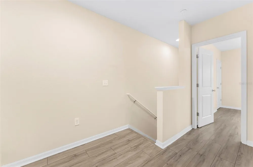 2399 MIDNIGHT PEARL DRIVE Sarasota, FL 34240