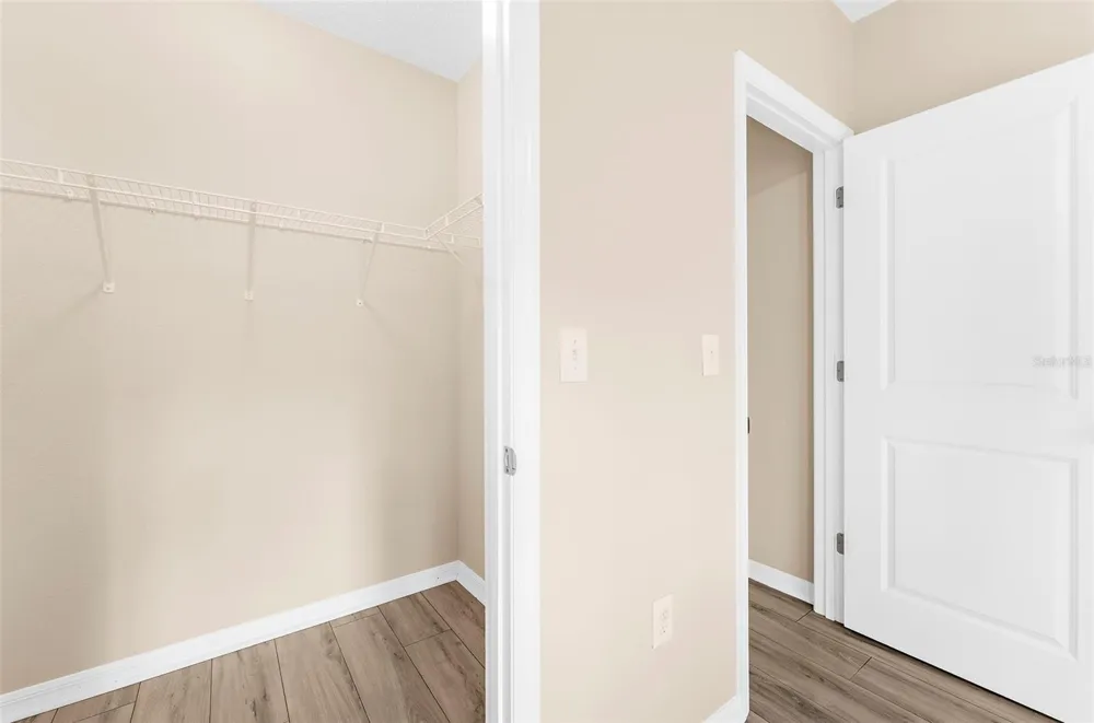 2399 MIDNIGHT PEARL DRIVE Sarasota, FL 34240