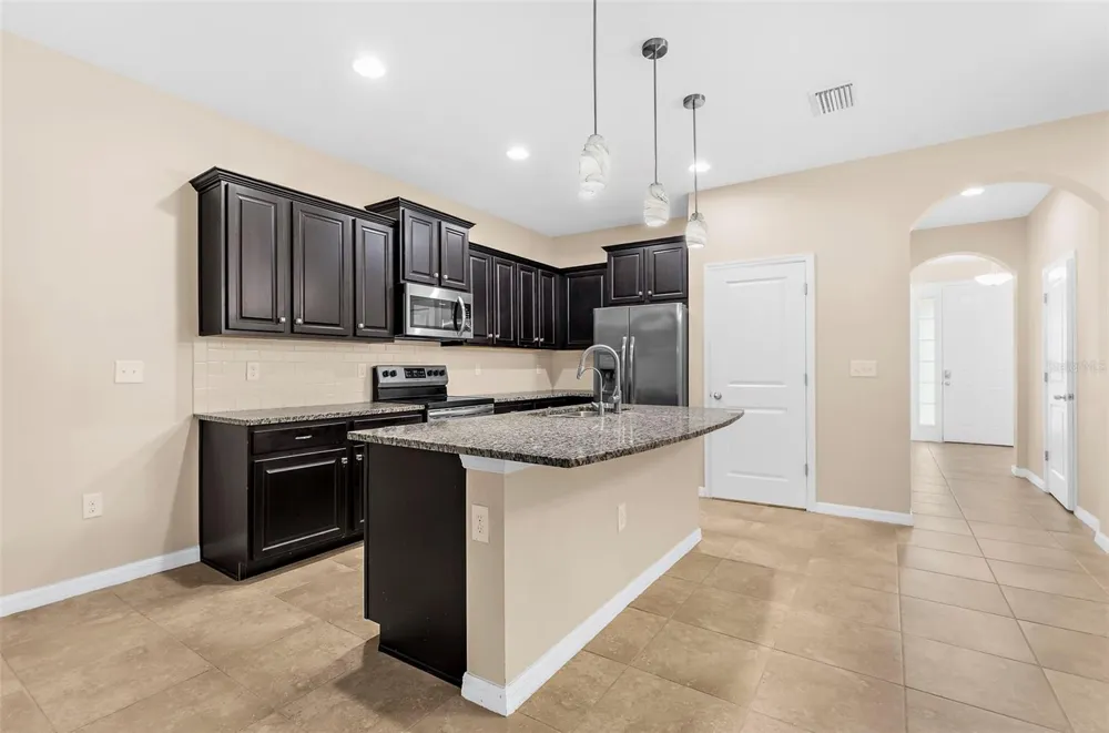 2399 MIDNIGHT PEARL DRIVE Sarasota, FL 34240