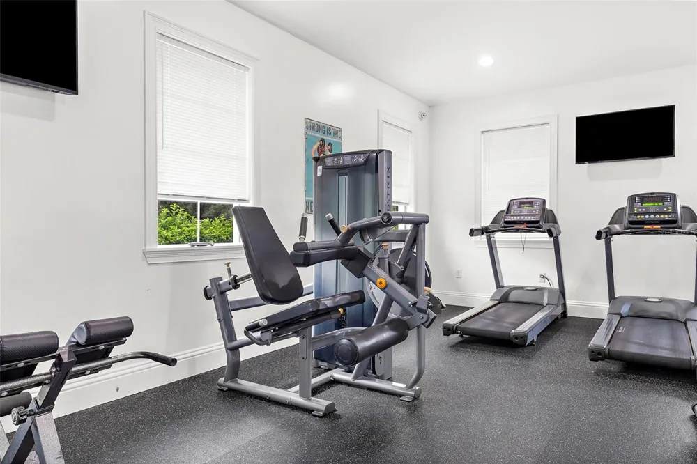 2399 MIDNIGHT PEARL DRIVE Sarasota, FL 34240