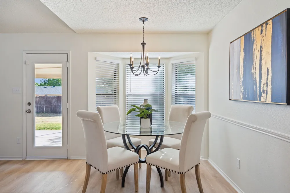 7208 Meadowbrook Drive Watauga, TX 76148