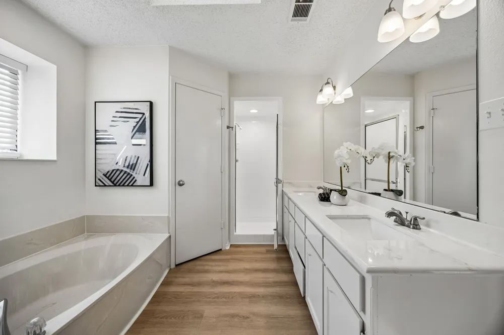 7208 Meadowbrook Drive Watauga, TX 76148
