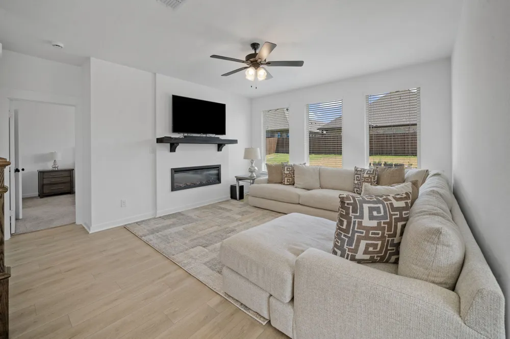 412 Wabash Drive Waxahachie, TX 75167