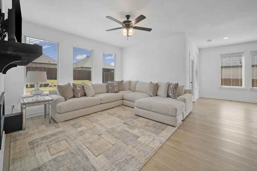 412 Wabash Drive Waxahachie, TX 75167