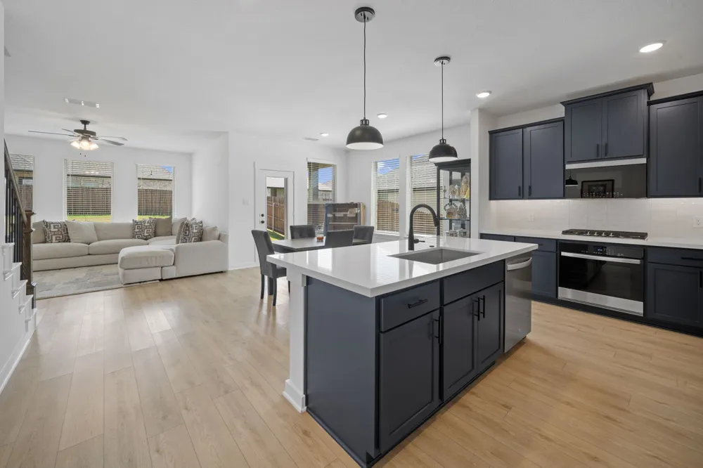 412 Wabash Drive Waxahachie, TX 75167
