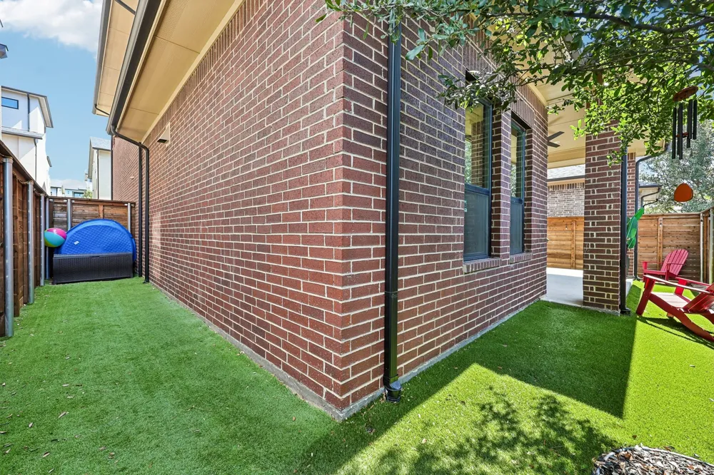 4115 Maison Ridge Dallas, TX 75219