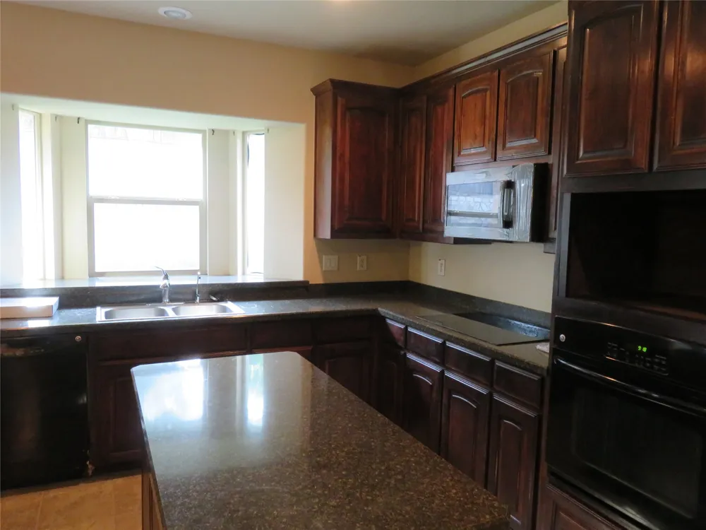1122 Walter Stephenson Road Midlothian, TX 76065