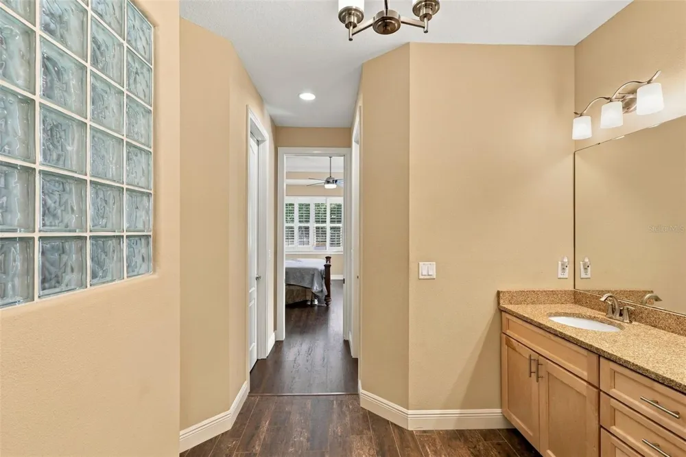 1806 GLENWOOD OAKS LANE Deland, FL 32720