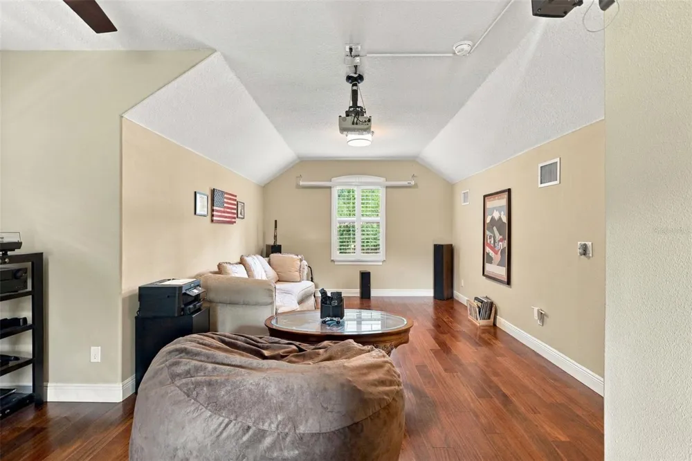 1806 GLENWOOD OAKS LANE Deland, FL 32720