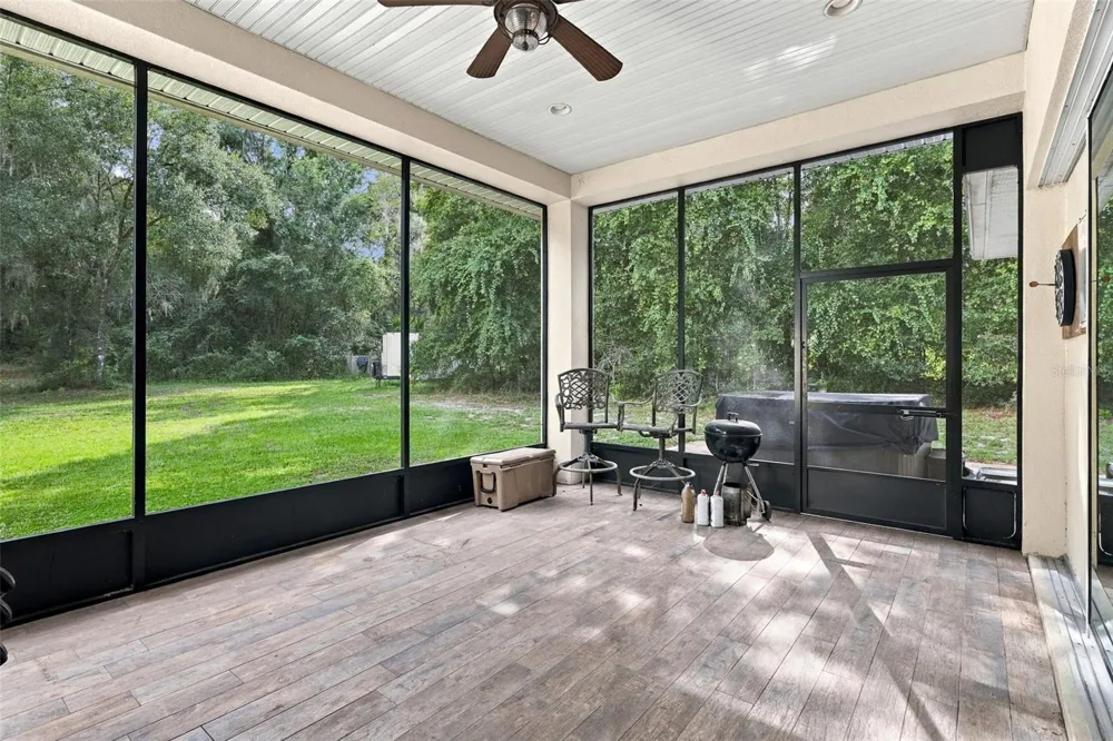 1806 GLENWOOD OAKS LANE Deland, FL 32720