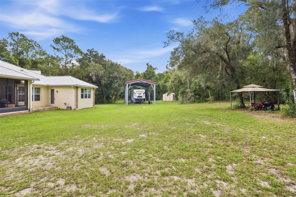 1806 GLENWOOD OAKS LANE Deland, FL 32720