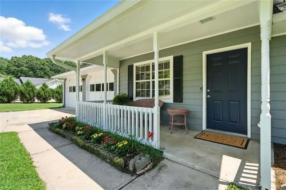111 Brownsmill Drive Grayson, GA 30017