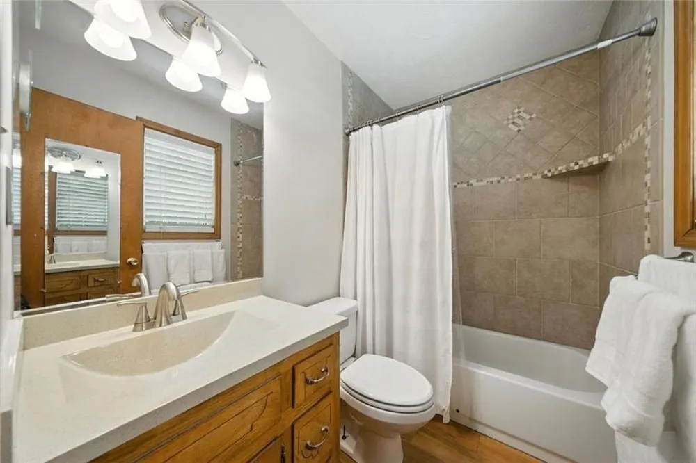 111 Brownsmill Drive Grayson, GA 30017
