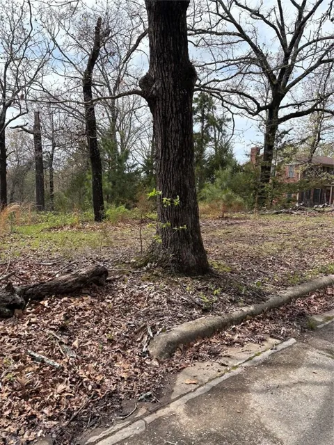 Lakewood Drive