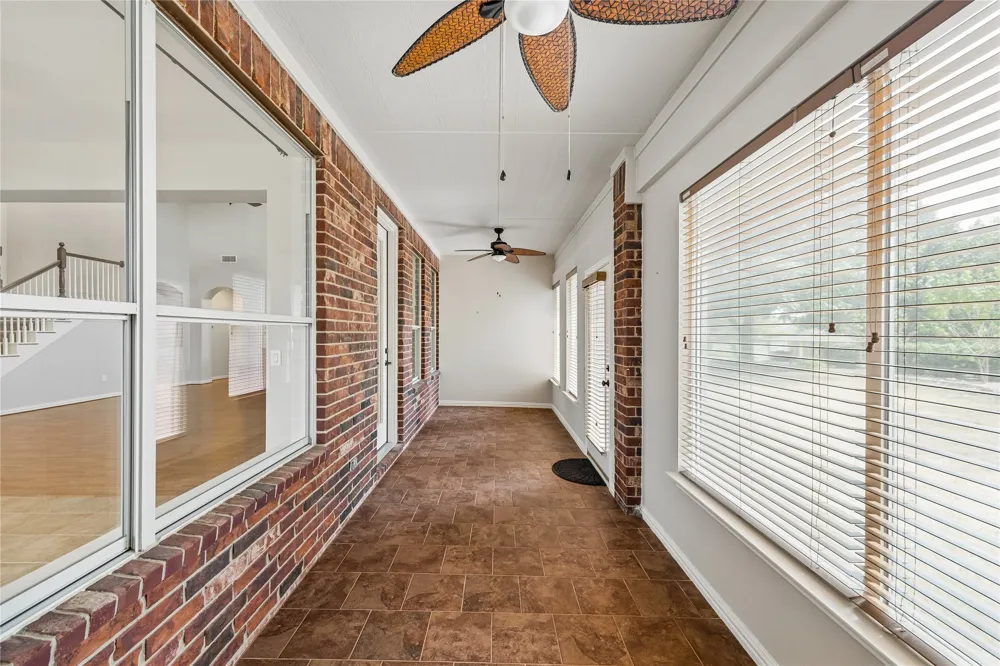 8713 Franklin Drive Denton, TX 76207