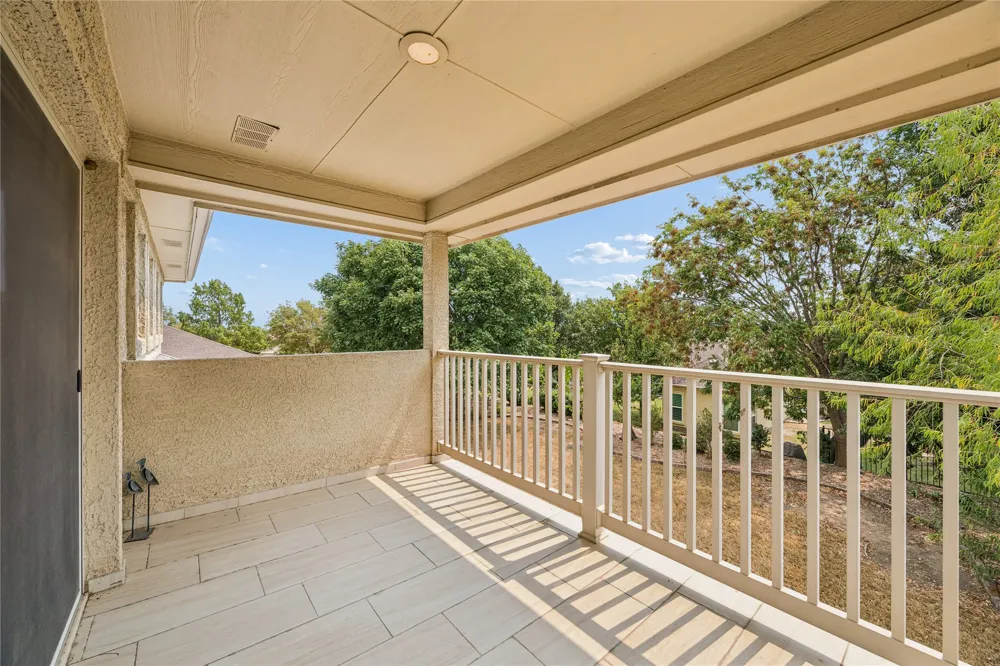 8713 Franklin Drive Denton, TX 76207
