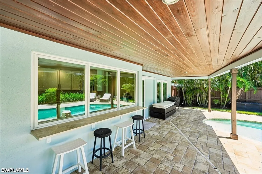 96th Avenue Naples, FL 34108