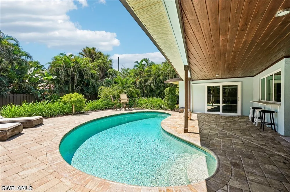 96th Avenue Naples, FL 34108