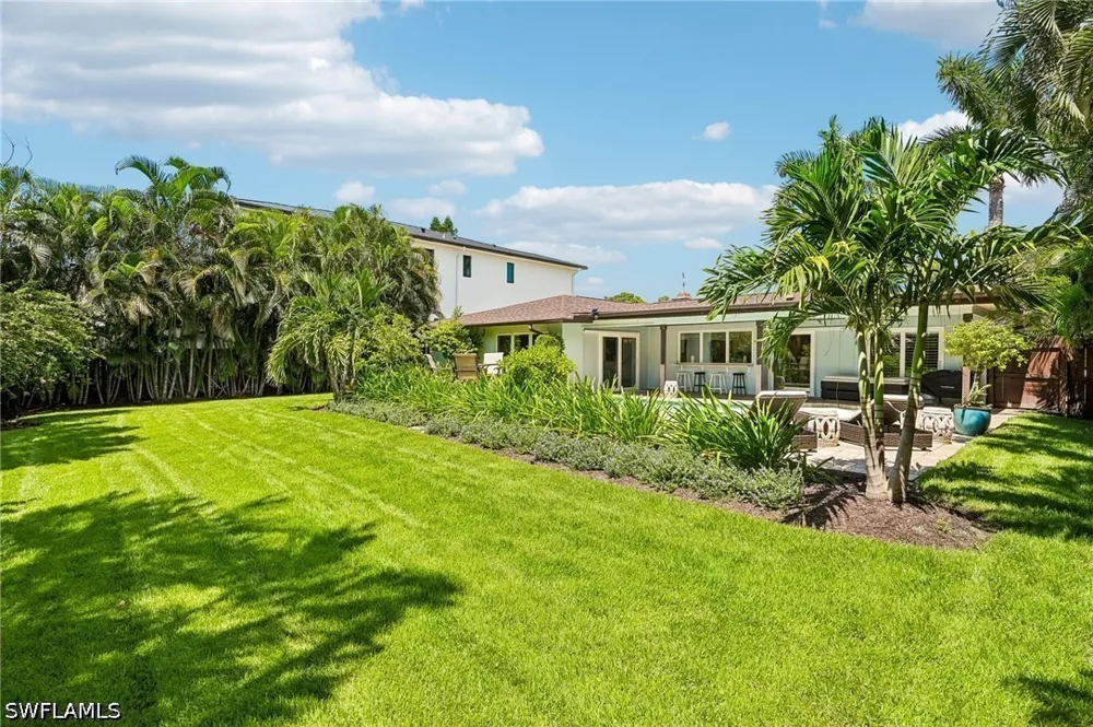 96th Avenue Naples, FL 34108
