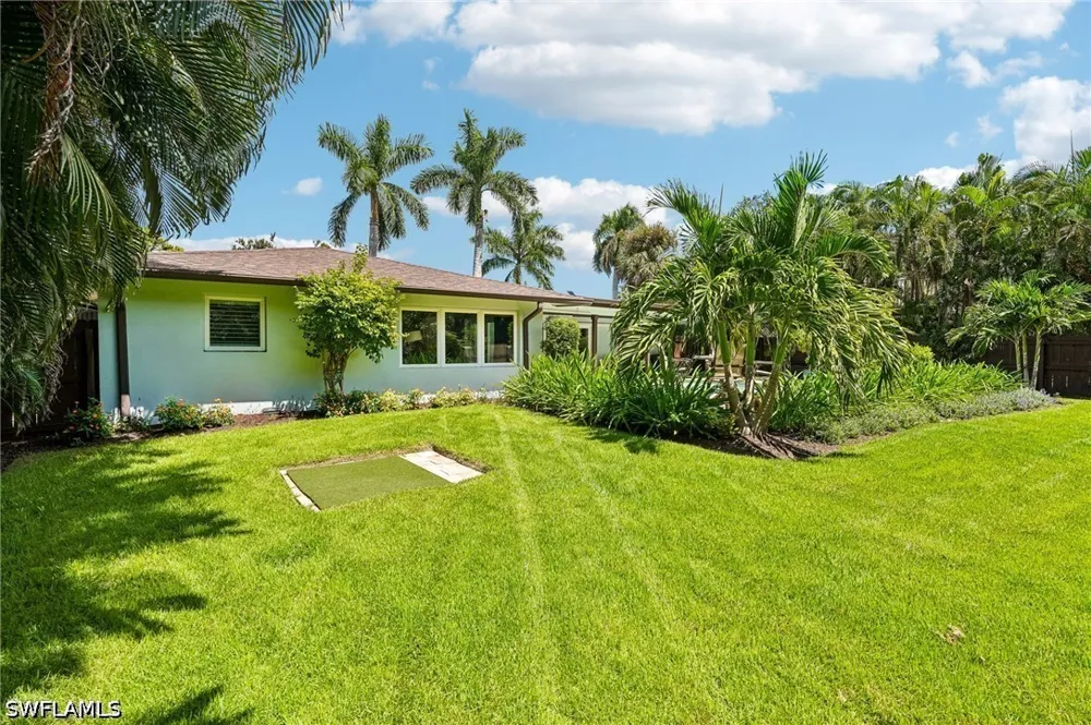 96th Avenue Naples, FL 34108