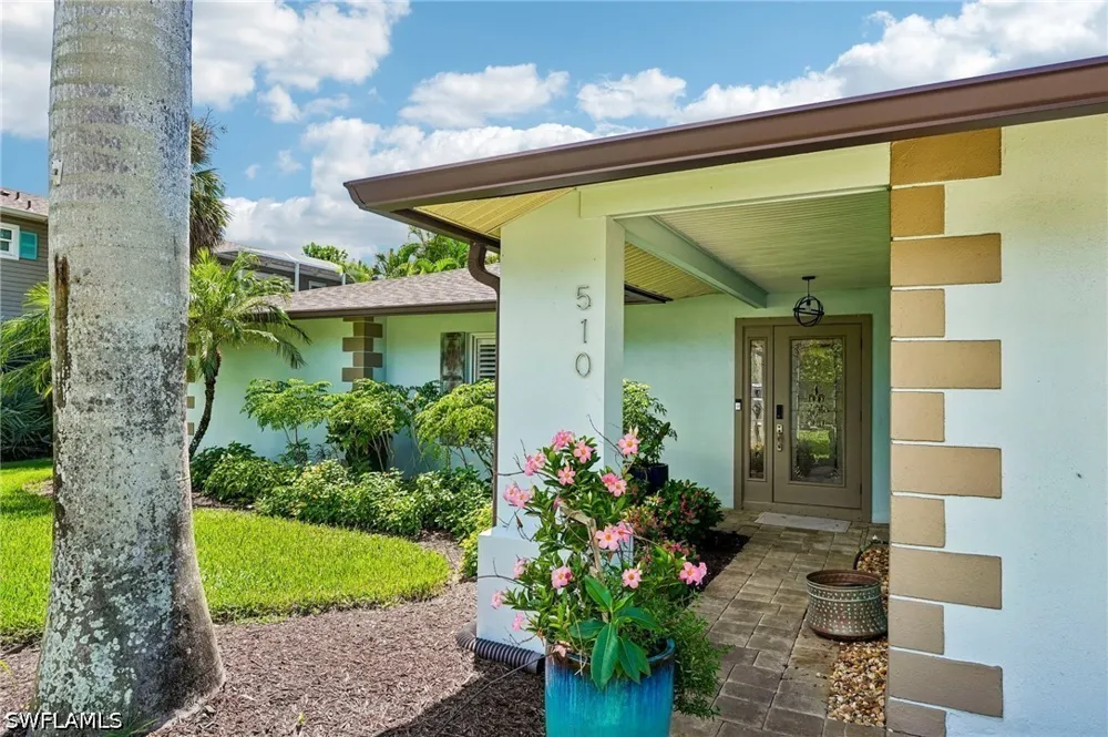 96th Avenue Naples, FL 34108