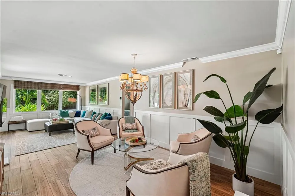 510 96th Avenue Naples, FL 34108