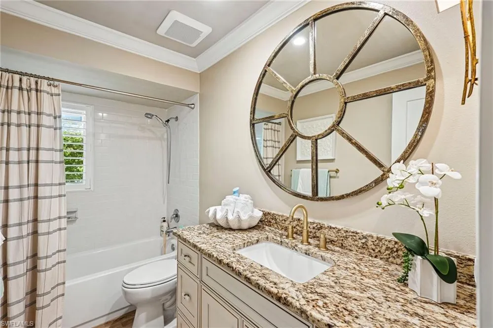 510 96th Avenue Naples, FL 34108