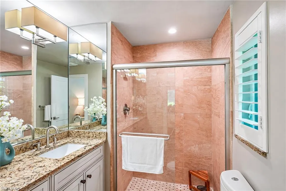 510 96th Avenue Naples, FL 34108