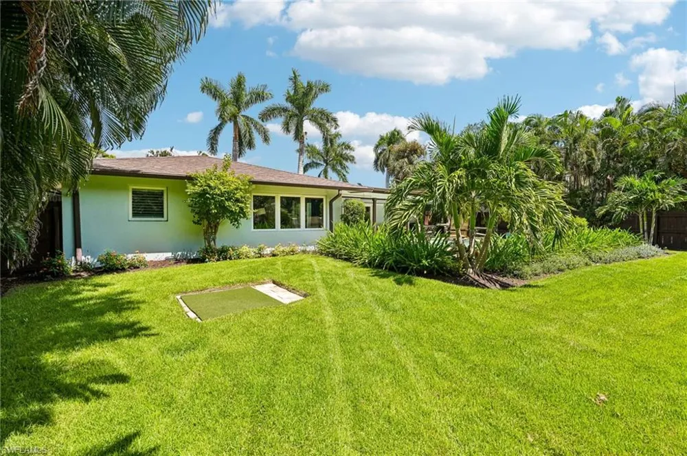 510 96th Avenue Naples, FL 34108