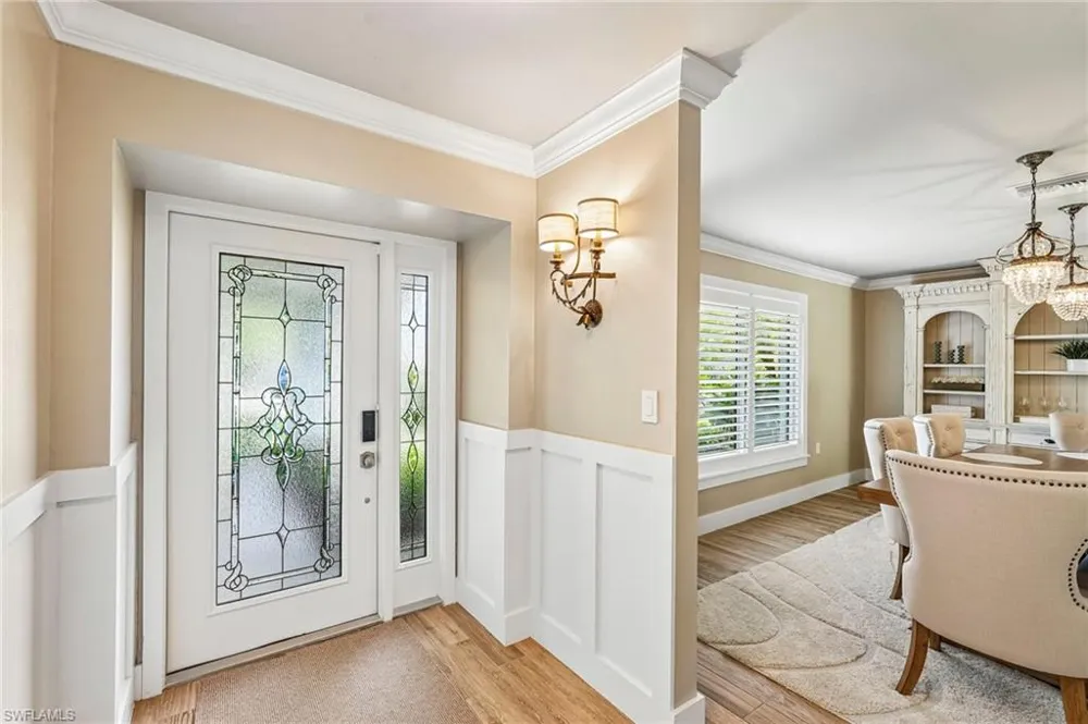510 96th Avenue Naples, FL 34108