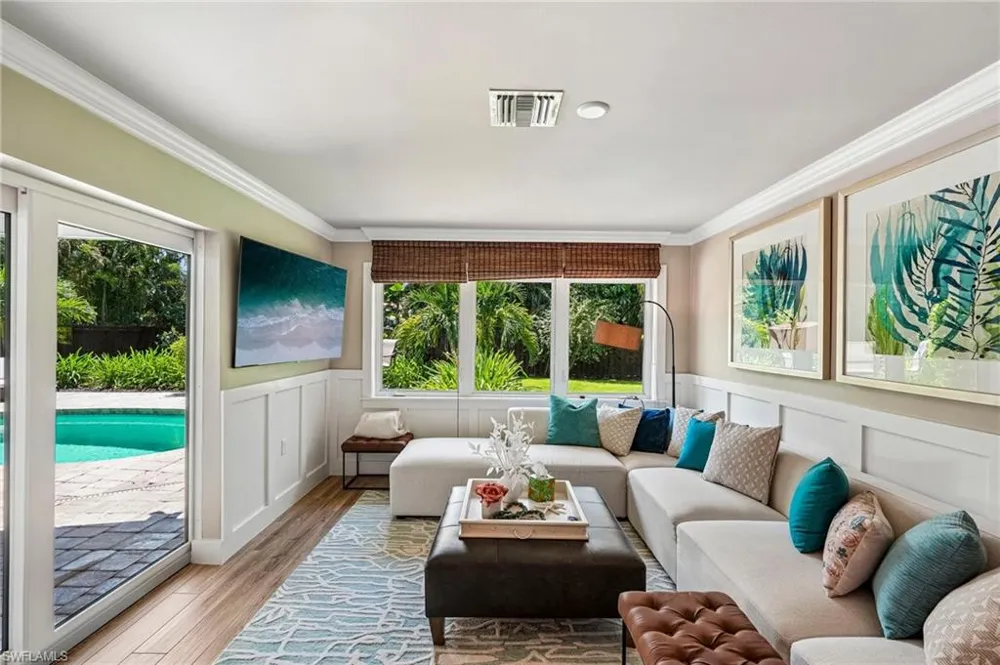 510 96th Avenue Naples, FL 34108