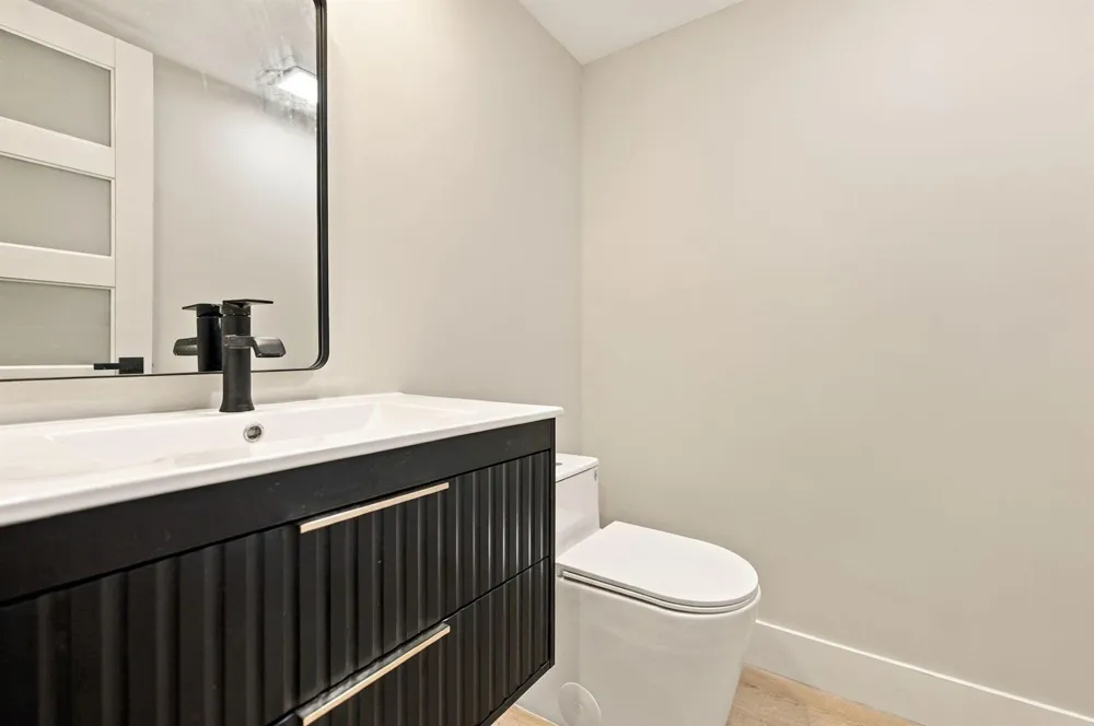806 CYPRESS GROVE LANE #303 Pompano Beach, FL 33069