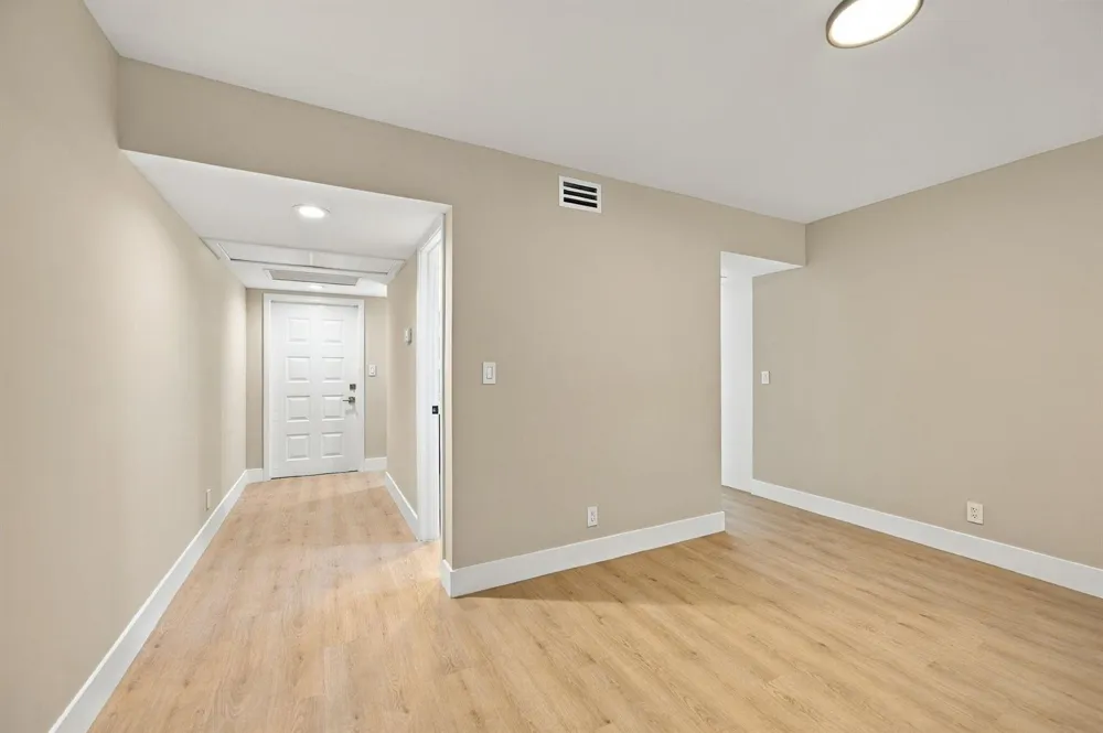 806 CYPRESS GROVE LANE #303 Pompano Beach, FL 33069