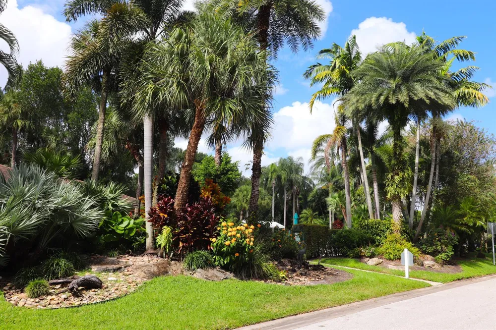 806 CYPRESS GROVE LANE #303 Pompano Beach, FL 33069