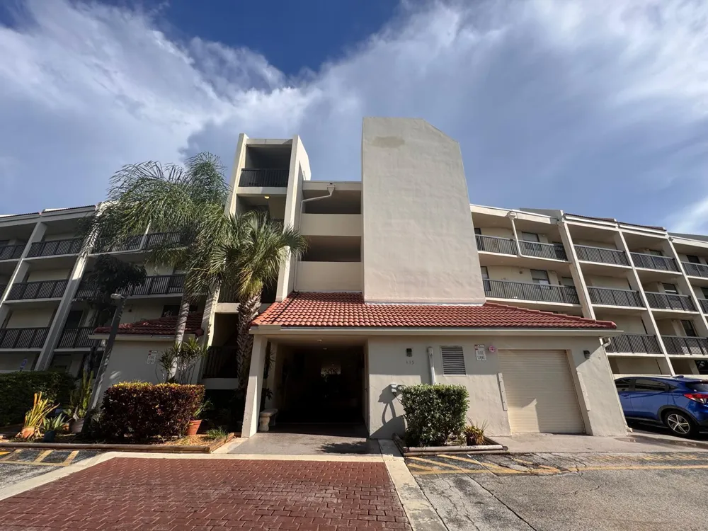 115 LAKE EMERALD DRIVE #410 Oakland Park, FL 33309