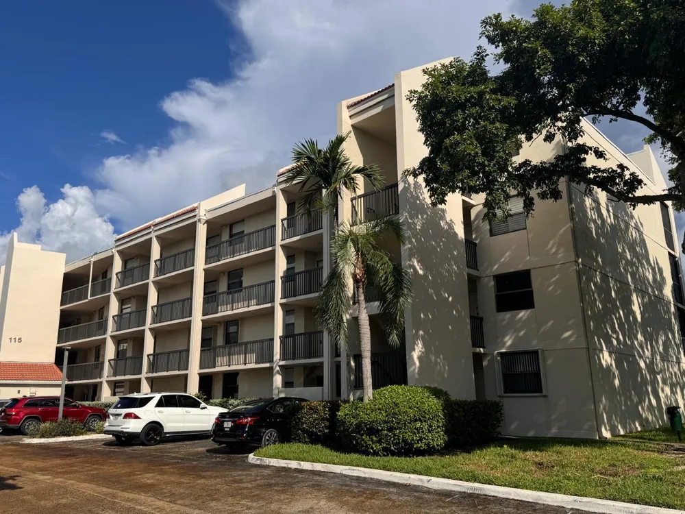 115 LAKE EMERALD DRIVE #410 Oakland Park, FL 33309