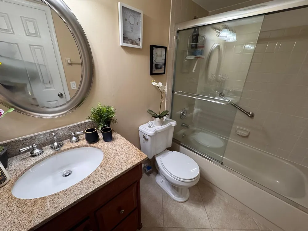 115 LAKE EMERALD DRIVE #410 Oakland Park, FL 33309