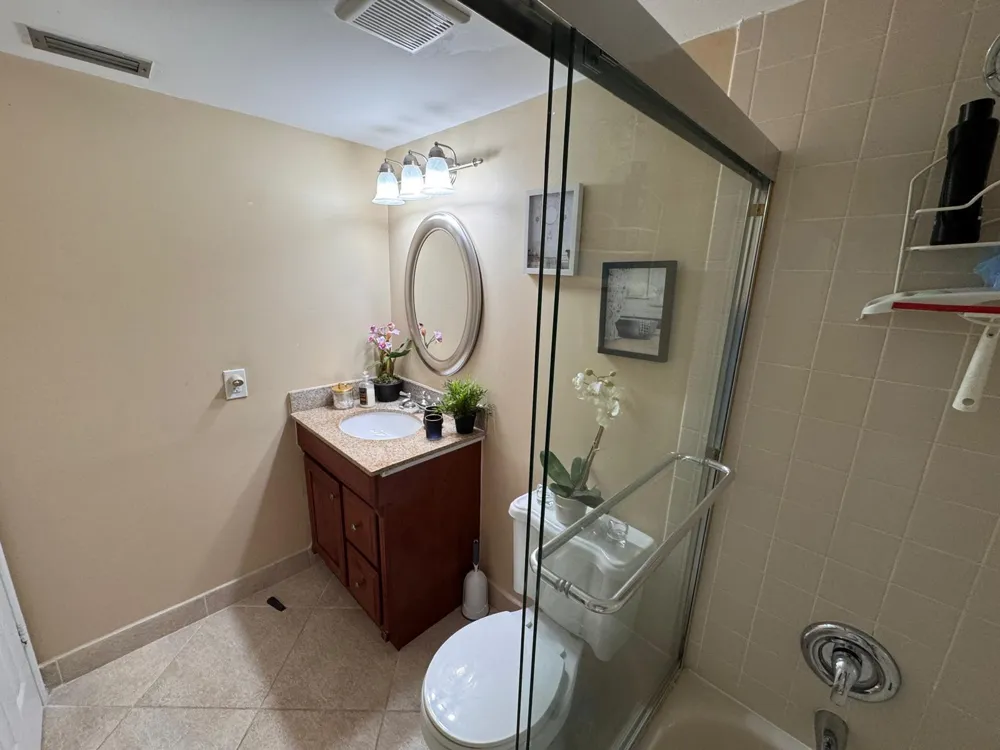 115 LAKE EMERALD DRIVE #410 Oakland Park, FL 33309