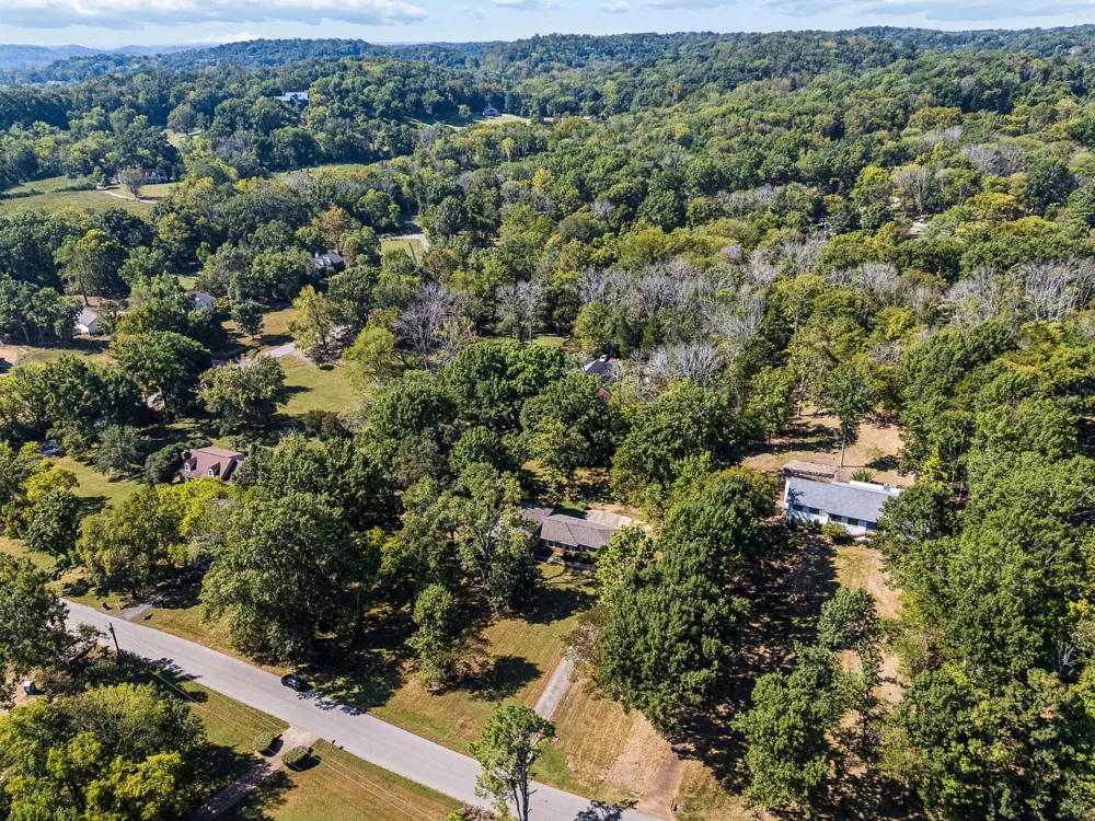1203 Montpier Dr Franklin, TN 37069