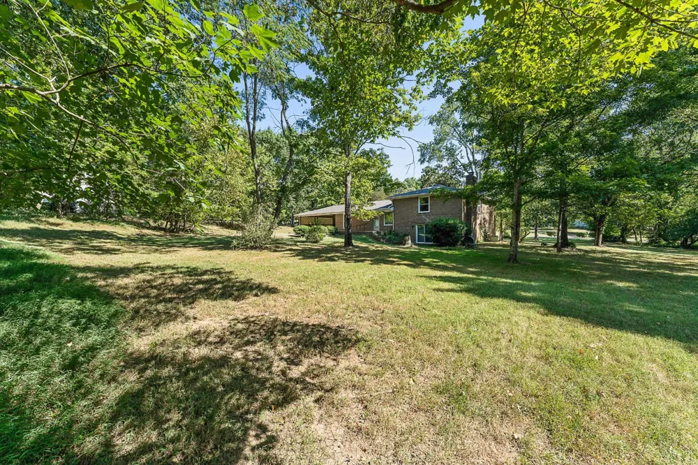 1203 Montpier Dr Franklin, TN 37069