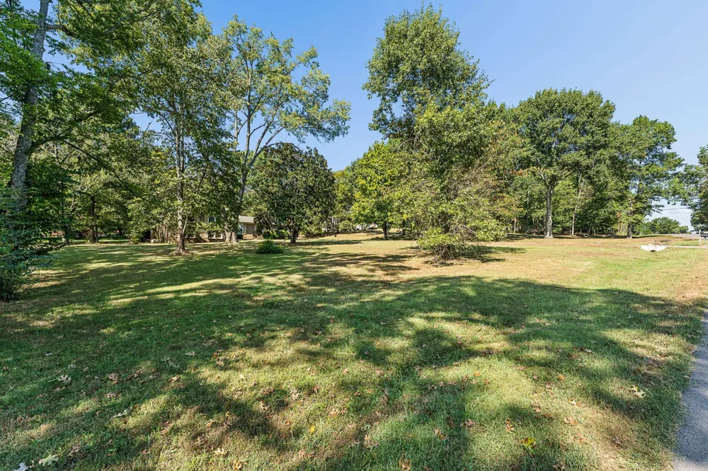 1203 Montpier Dr Franklin, TN 37069