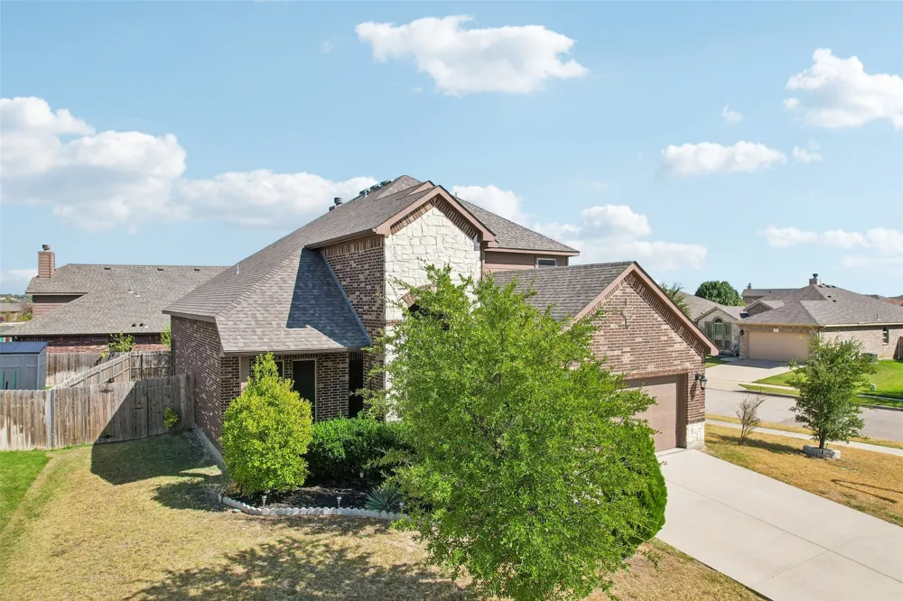 11100 Dunlavin Court Fort Worth, TX 76052