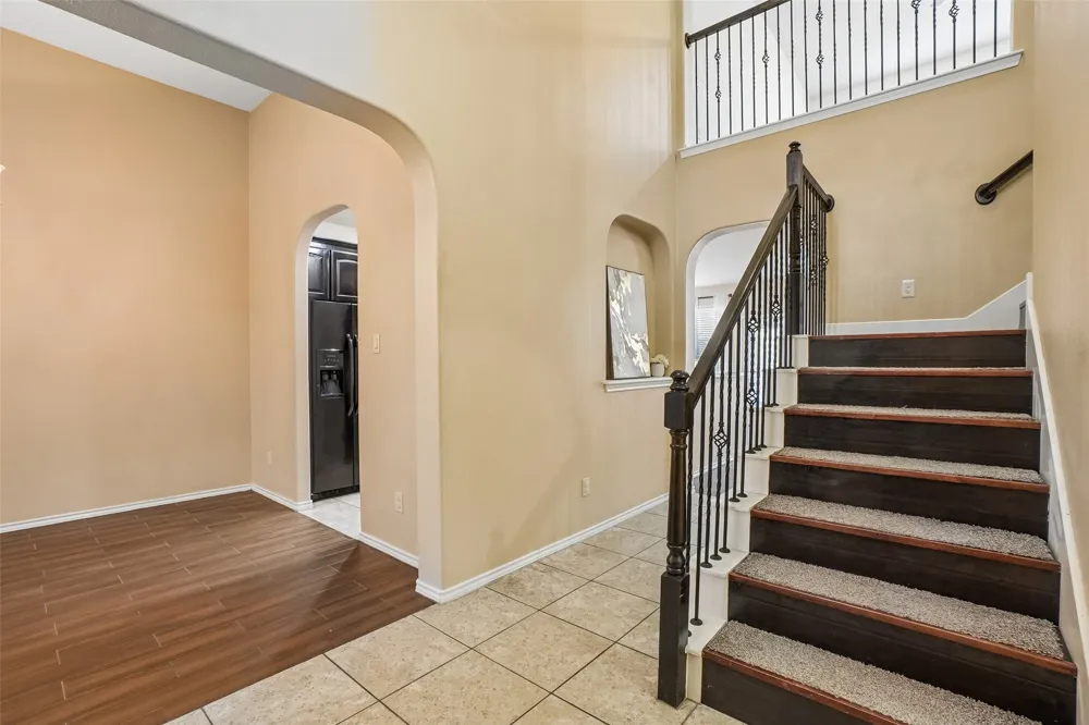 11100 Dunlavin Court Fort Worth, TX 76052
