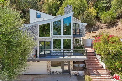 4631 Ensenada Drive