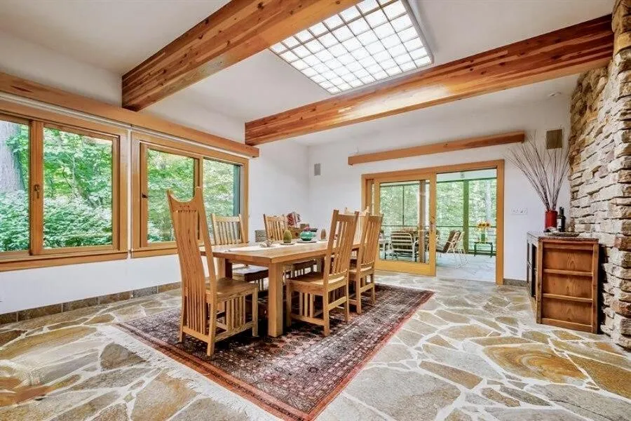 7043 Sand Dune Drive Sawyer, MI 49125