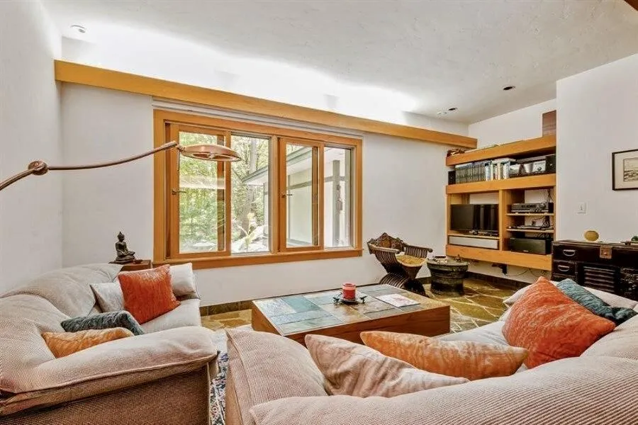 7043 Sand Dune Drive Sawyer, MI 49125