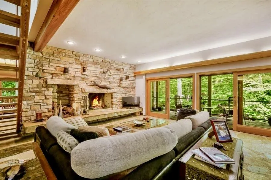 7043 Sand Dune Drive Sawyer, MI 49125