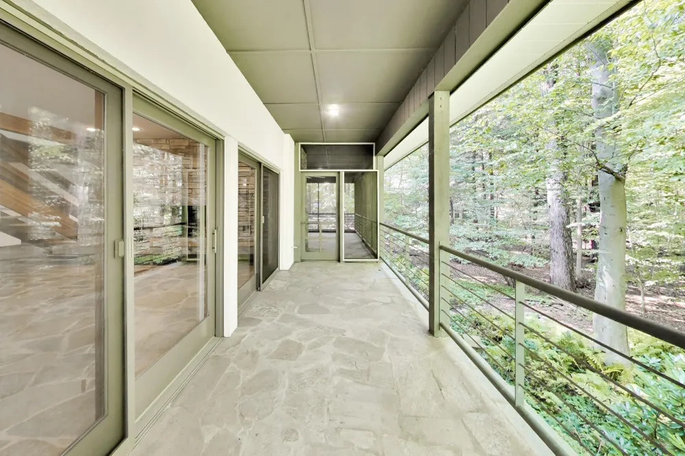 7043 Sand Dune Drive Sawyer, MI 49125